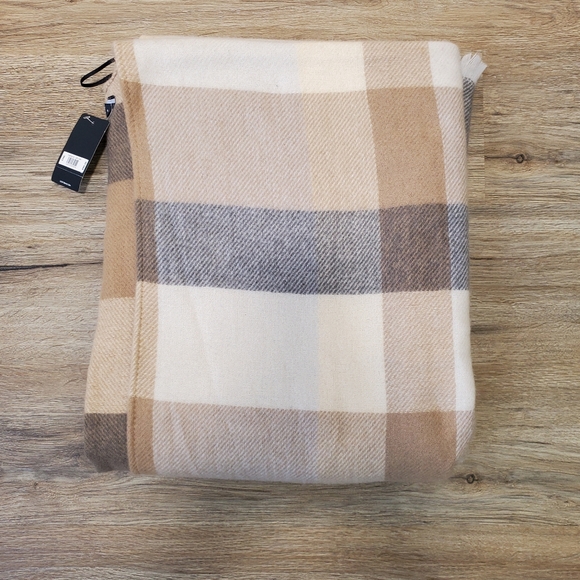 Lucky Brand Poncho Wrap Cape - Picture 7 of 7